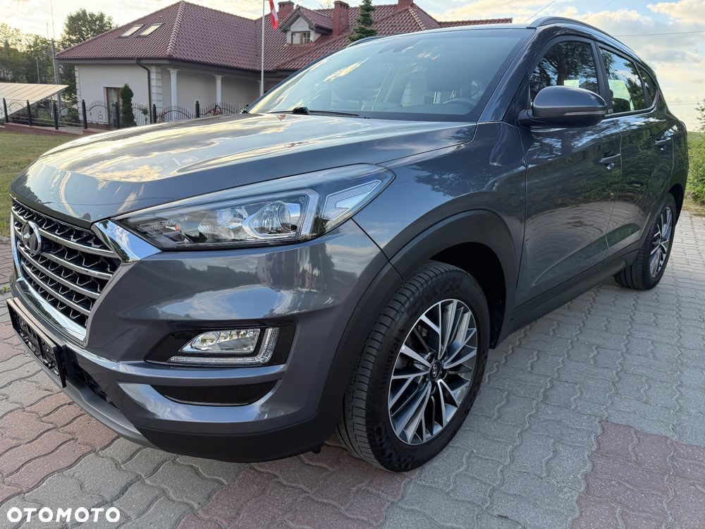 Hyundai Tucson - 2