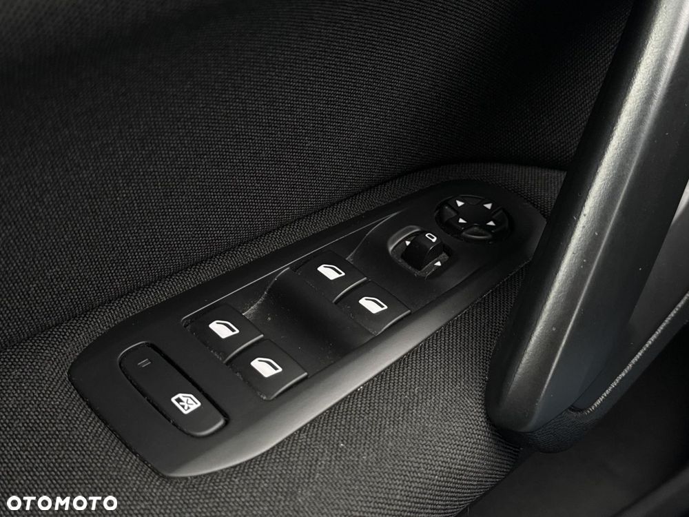 Peugeot 308 1.2 VTi/PureTech Access - 15