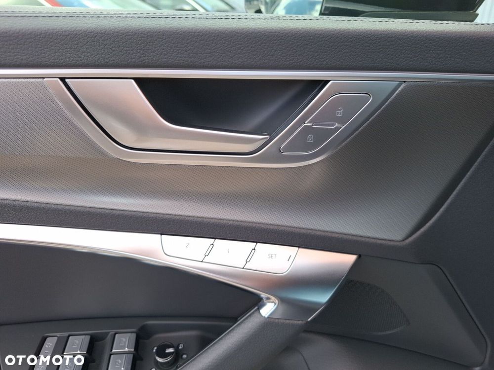 Audi A6 Avant - 28
