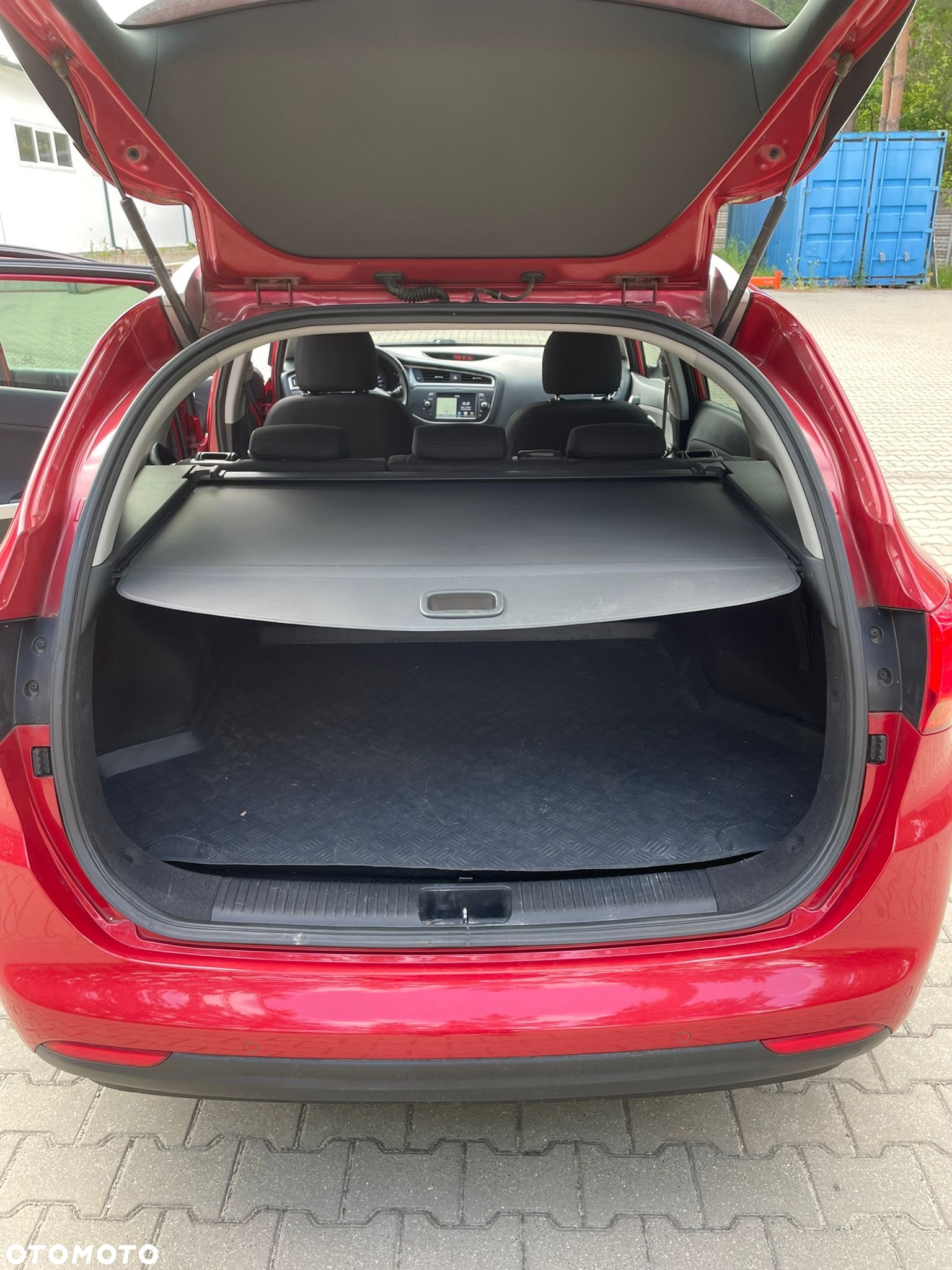 Kia Ceed - 11