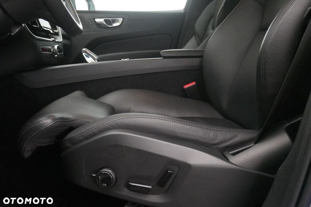 Volvo XC 60 - 19