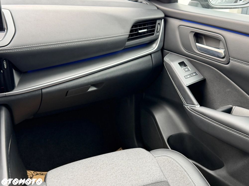 Nissan Qashqai 1.3 DIG-T MHEV N-Connecta - 18