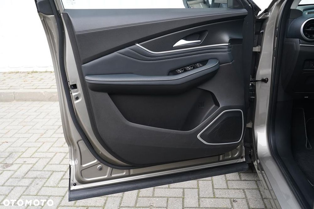 Forthing T5 EVO T-Five 1.5 DVVT GDI DCT - 12