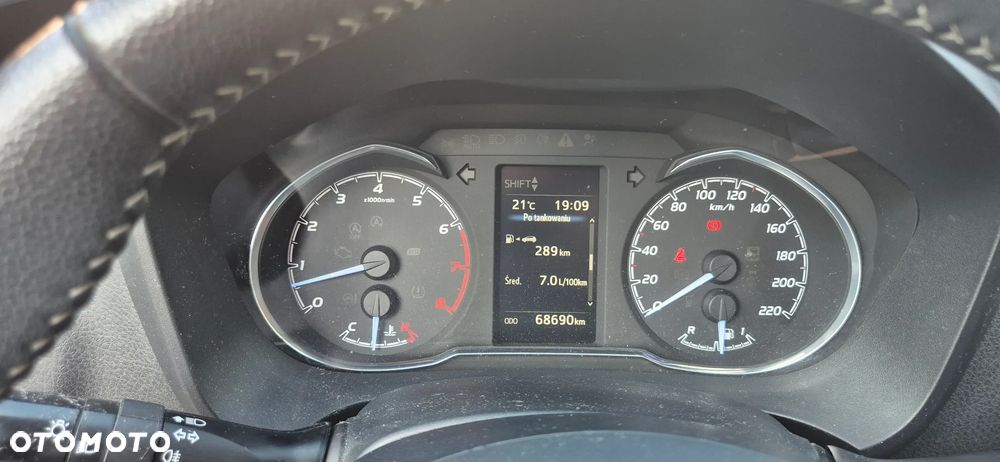 Toyota Yaris 1.5 20th Anniversary - 11