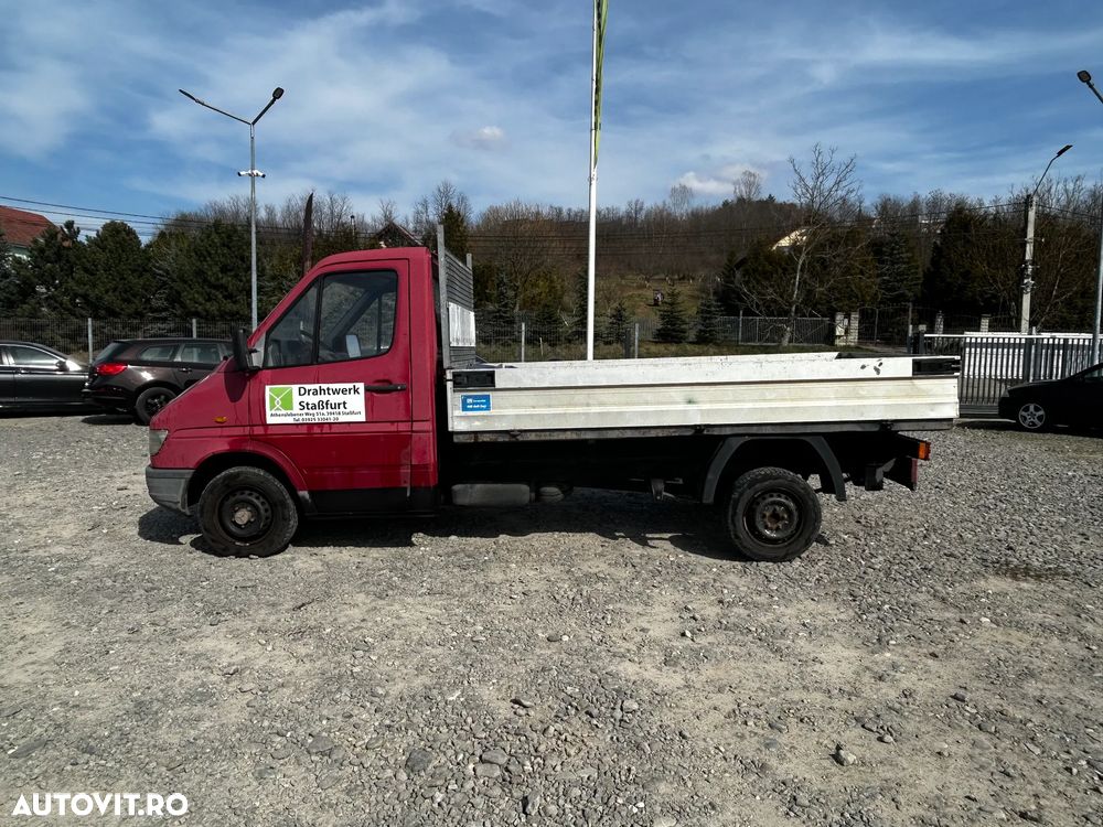 Mercedes-Benz Sprinter Doka LKW - 2