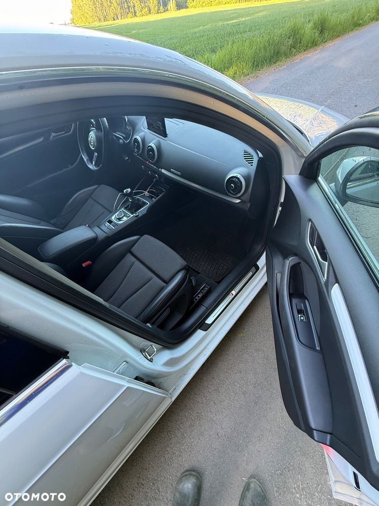 Audi A3 Sportback 2.0 TDI - 9