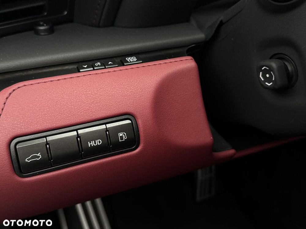 Lexus LC 500 Hokkaido - 36