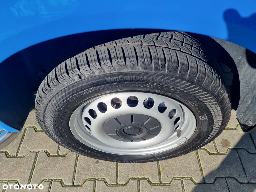 Volkswagen Transporter - 16