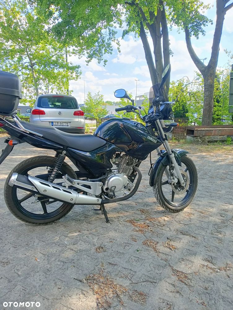 Yamaha YBR - 4