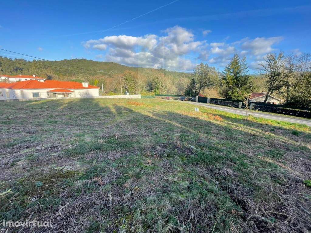 Terreno para construção - Grande imagem: 2/11