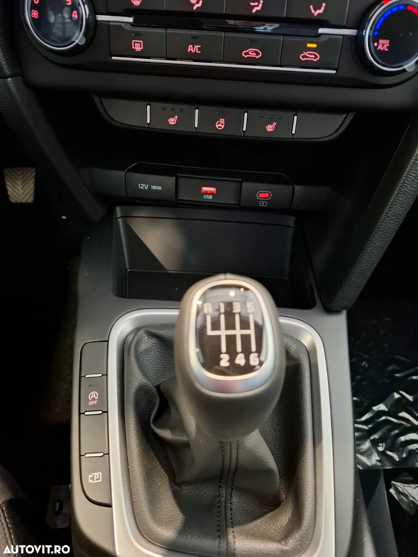 Kia Ceed 1.5 T-GDI 6MT Best - 15