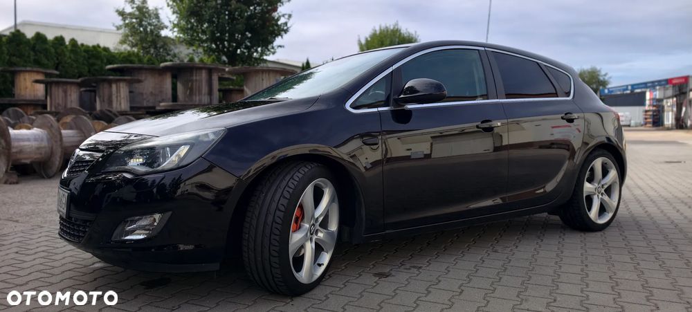Opel Astra 1.6 T Sport - 22