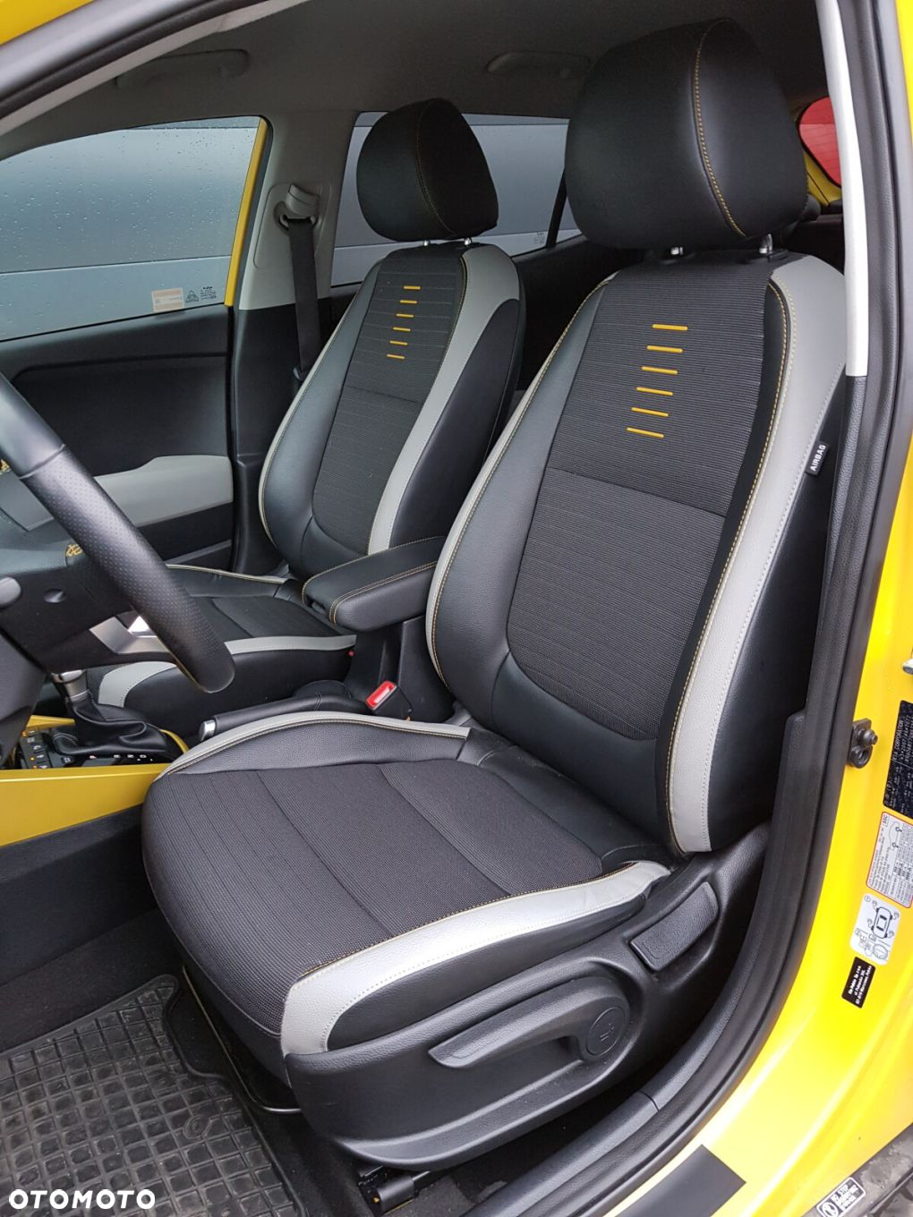 Kia Stonic 1.0 T-GDI MHEV L Business Line DCT - 14