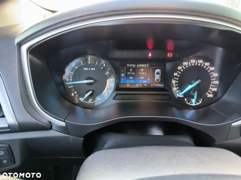 Ford Mondeo - 8