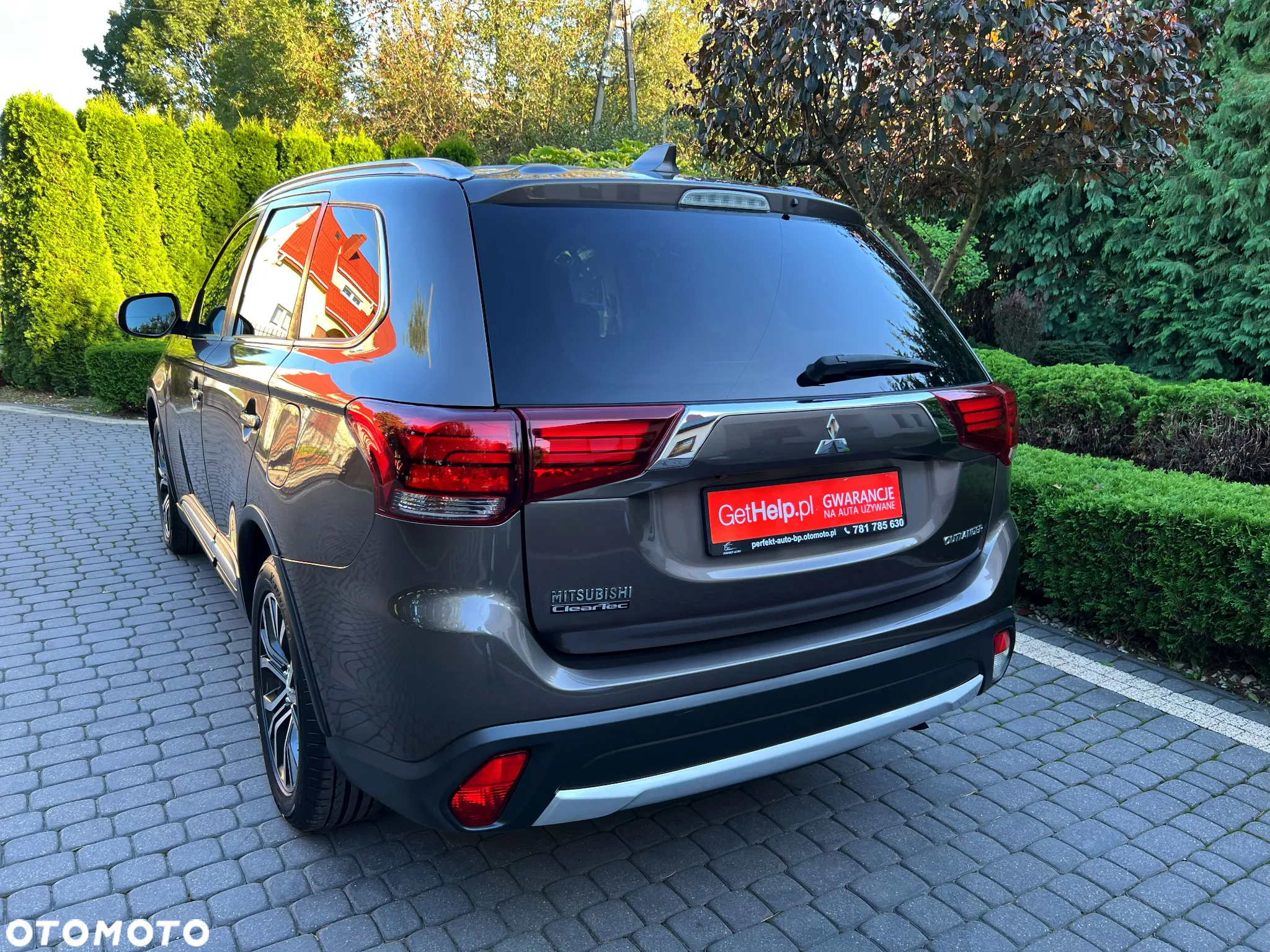 Mitsubishi Outlander 2.0 2WD CVT Edition 100 - 10