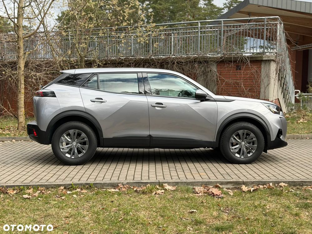 Peugeot 2008 PureTech 130 EAT8 Active - 10