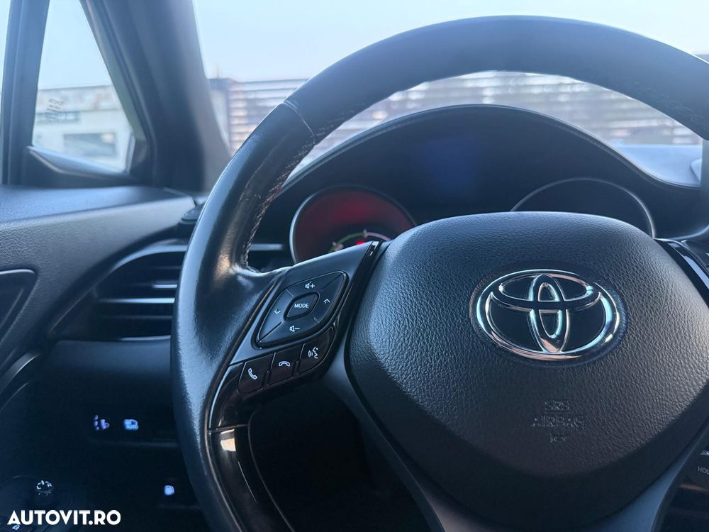 Toyota C-HR Flow - 39