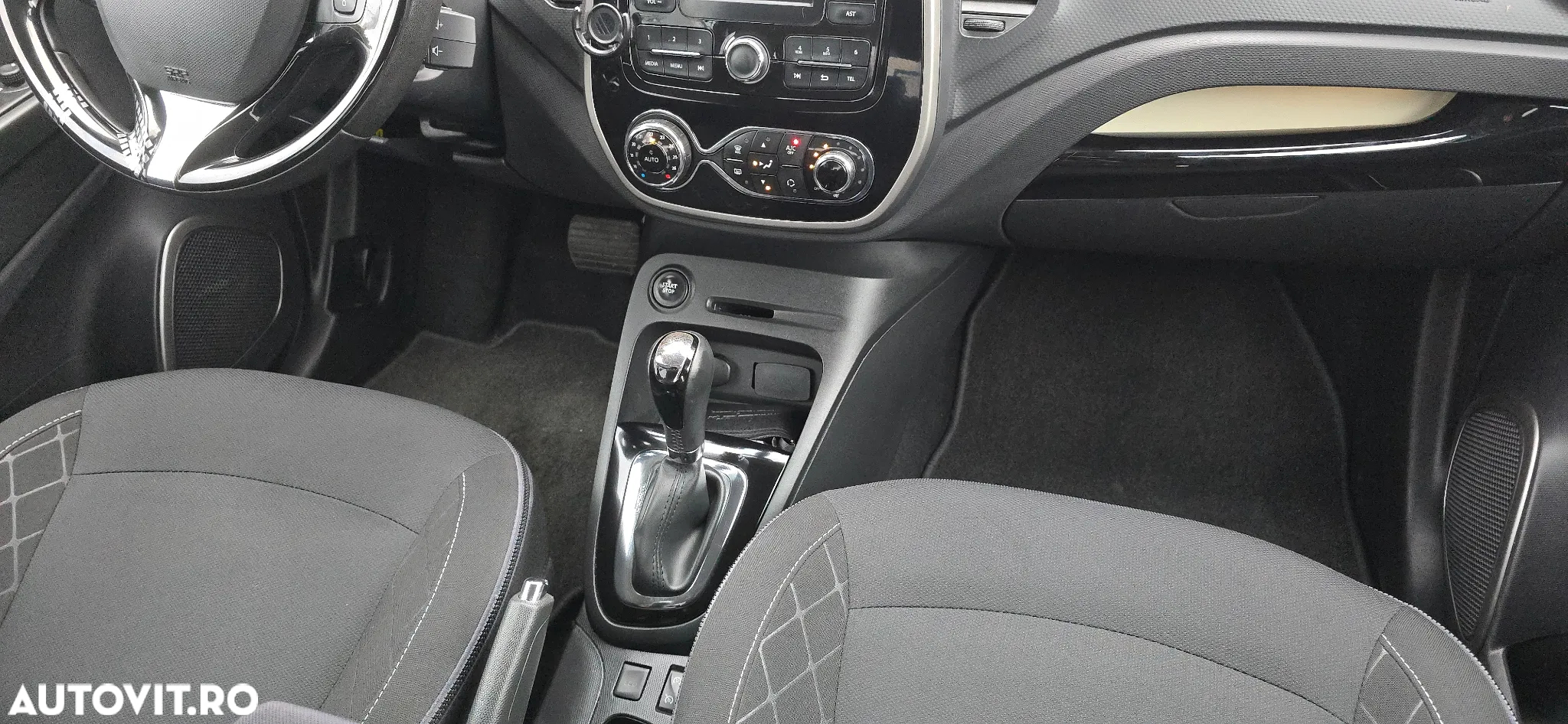 Renault Captur TCe Energy Expression Aut. - 14