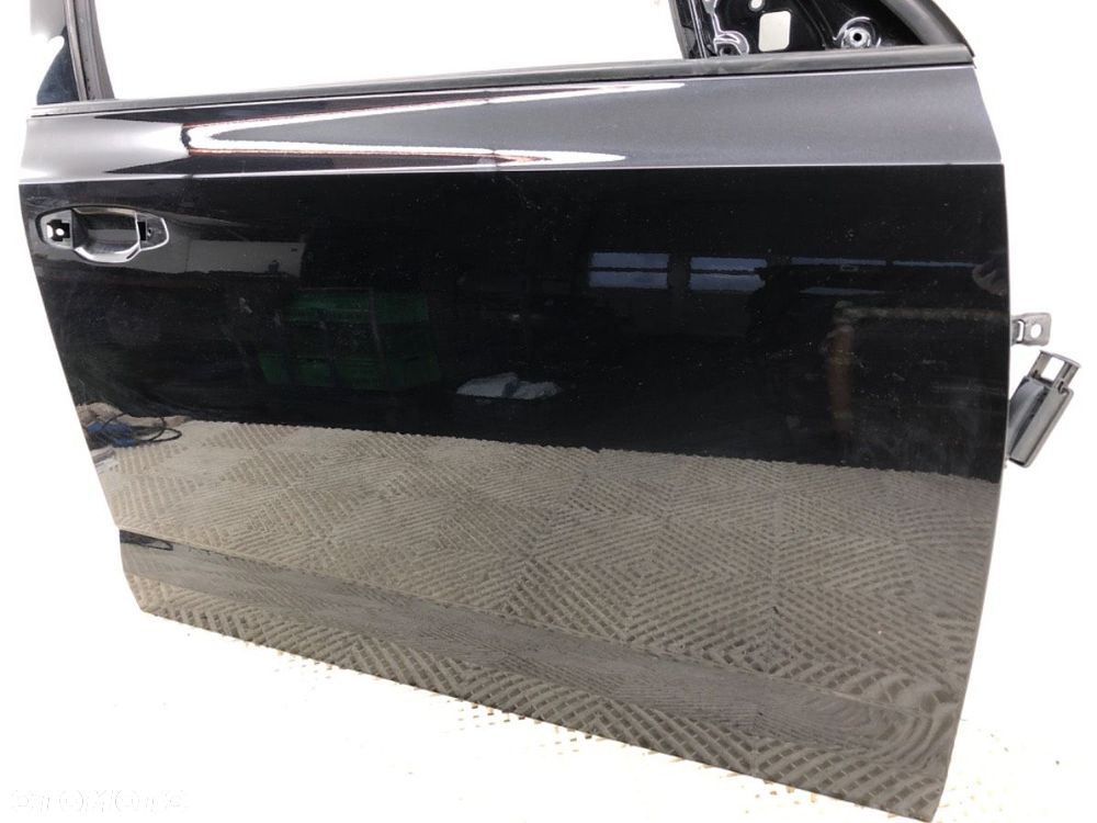 DRZWI PRAWY PRZÓD  SKODA OCTAVIA III Combi (5E5, 5E6) 2012 - 2022 1.6 TDI 85 kW [115 KM] olej - 2