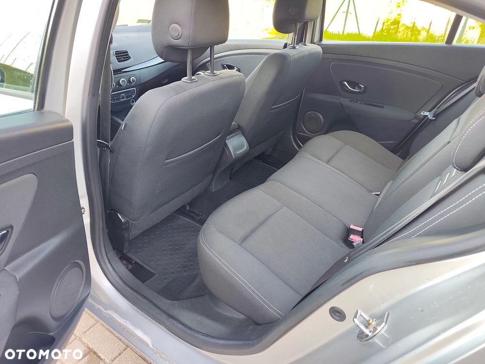 Renault Fluence 1.6 16V Authentique - 9