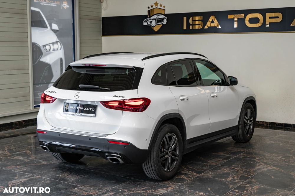 Mercedes-Benz GLA 220 d 4MATIC Aut. - 11