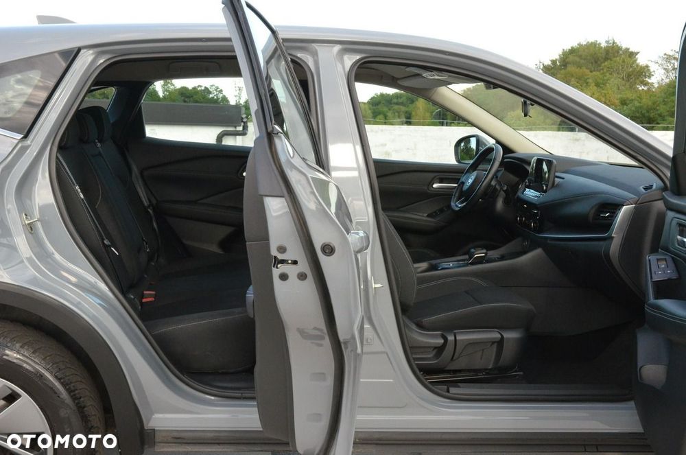 Nissan Qashqai 1.3 DIG-T MHEV Xtronic N-Design - 31
