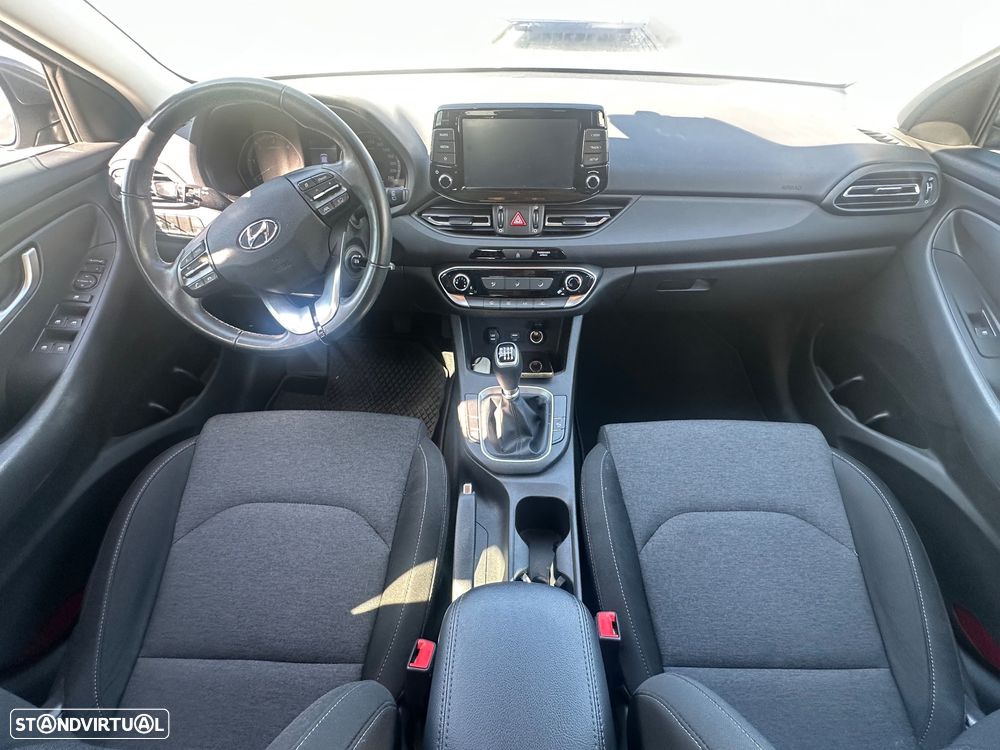 Hyundai i30 1.6 CRDI STyle - 11