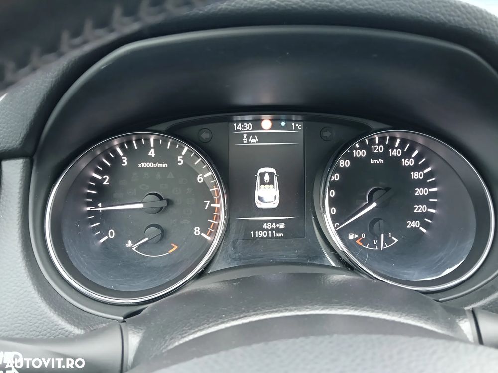 Nissan Qashqai 1.2 DIG-T ACENTA - 6