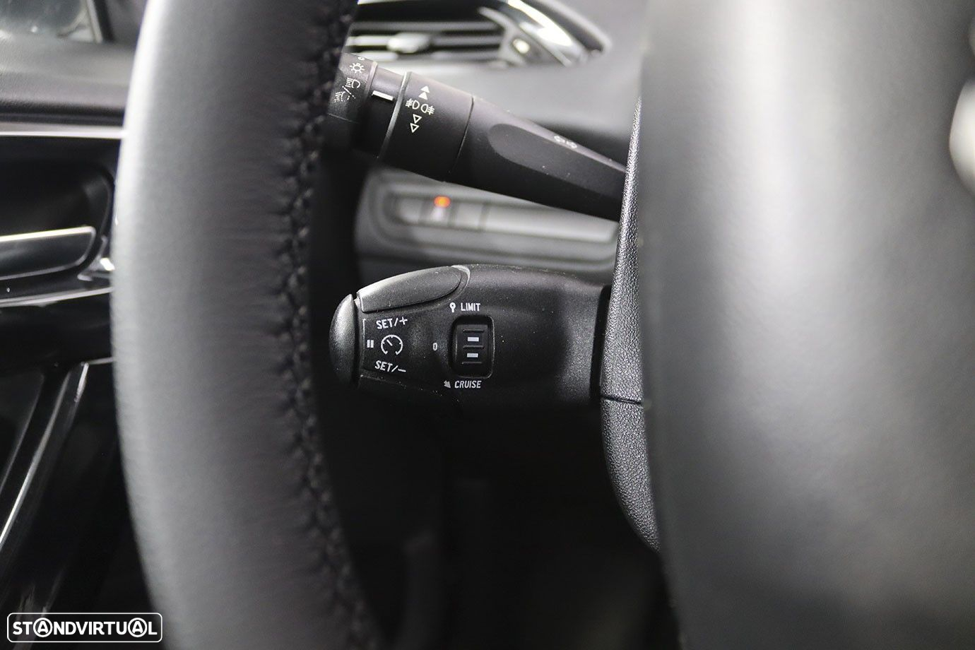 Peugeot 208 1.4 HDi Active - 11