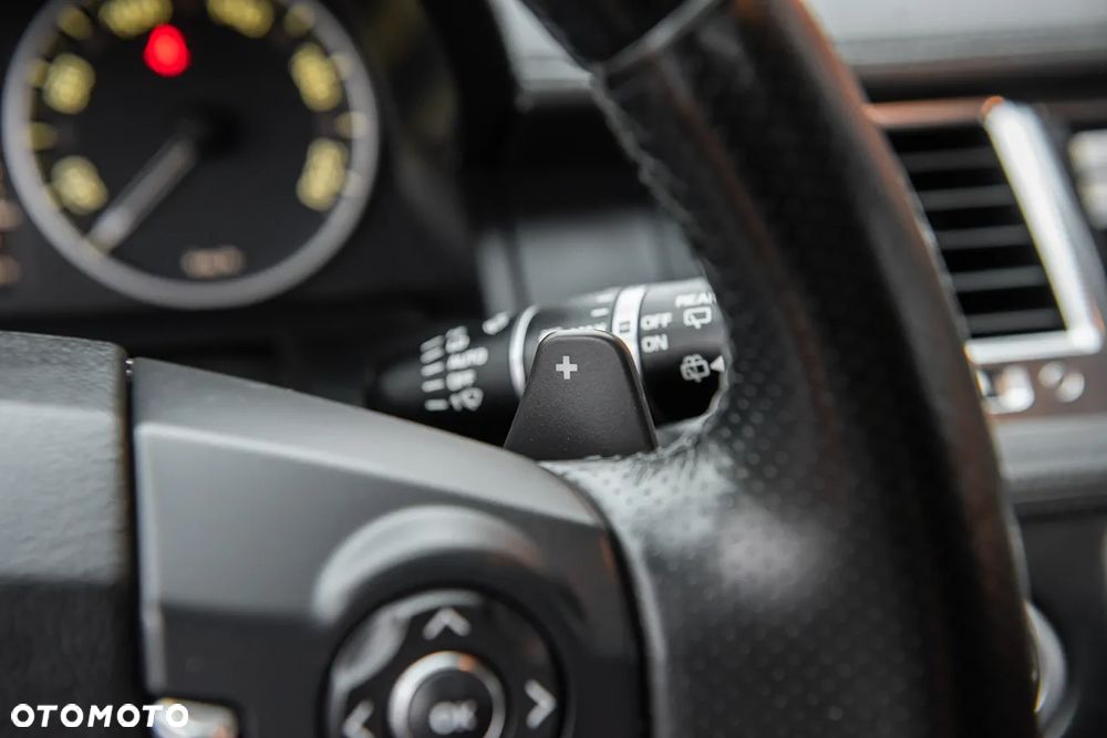 Land Rover Range Rover Sport S 3.0SD V6 HSE - 23