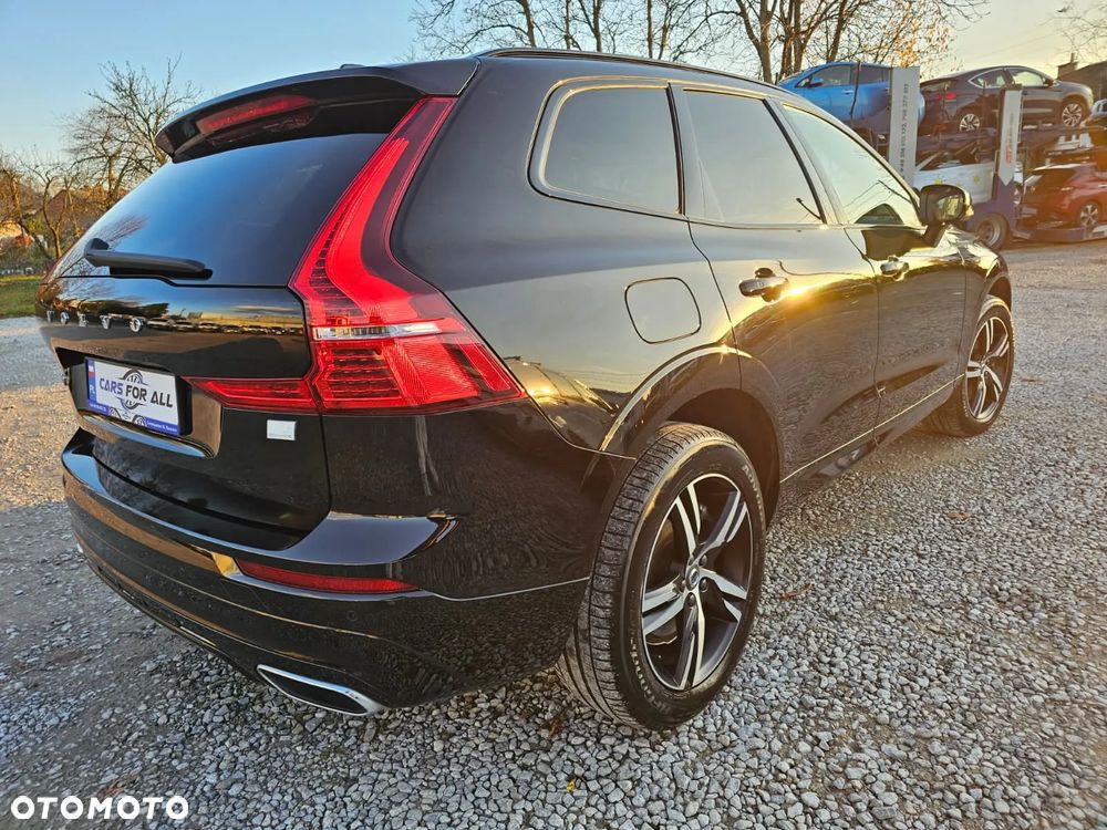 Volvo XC 60 T6 Plug-In Hybrid AWD R-Design - 8