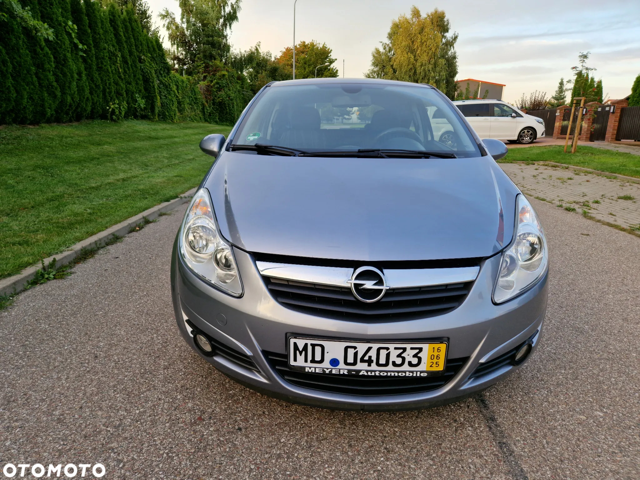 Opel Corsa - 16
