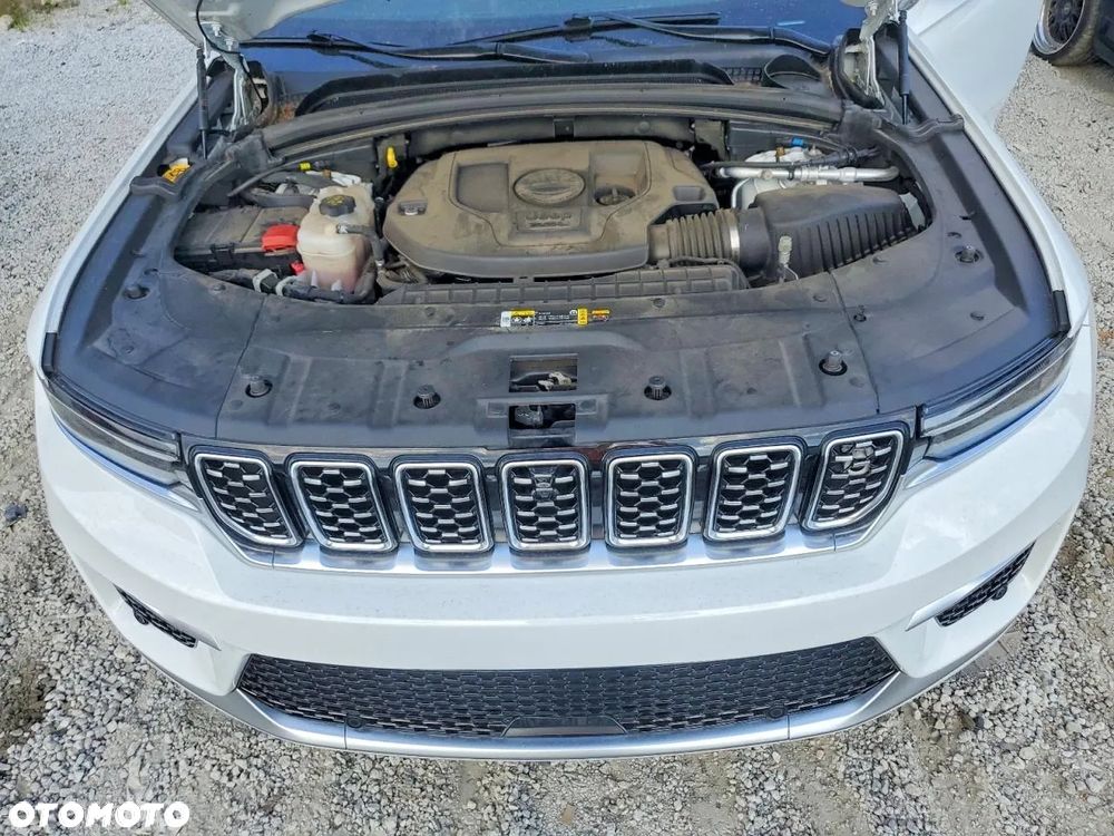 Jeep Grand Cherokee 3.6 V6 Summit - 11