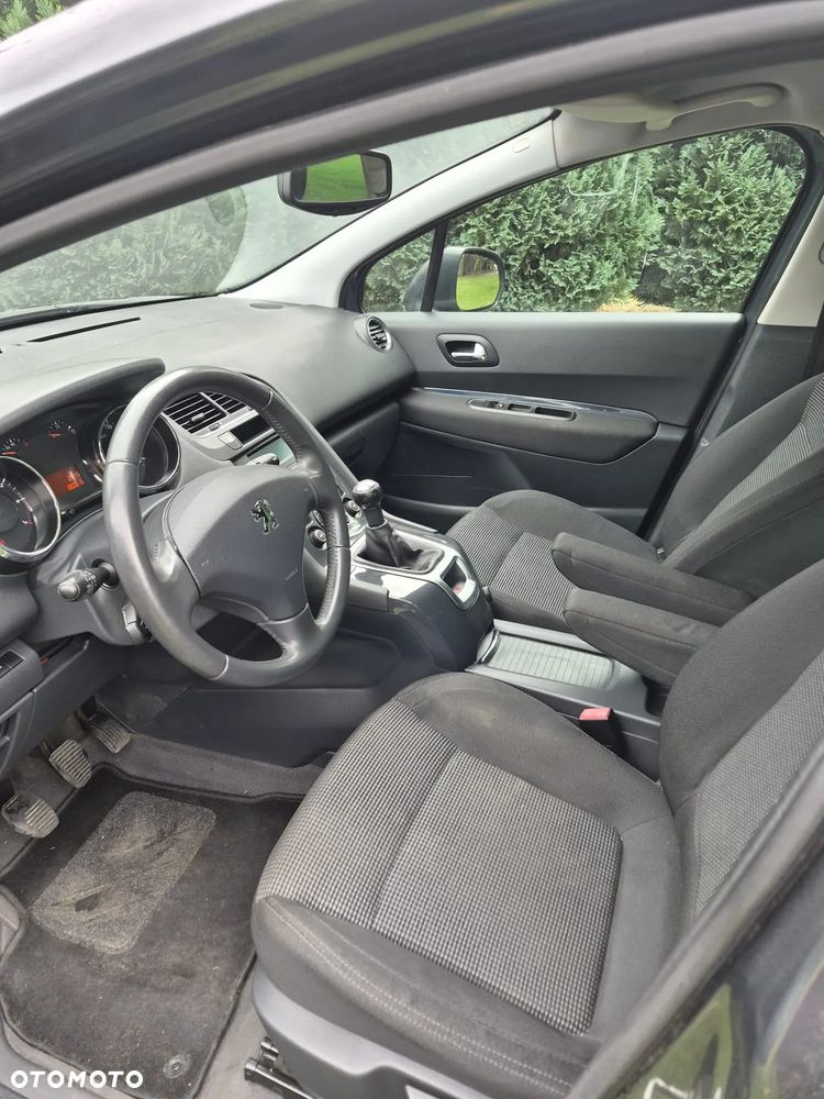 Peugeot 5008 1.6 THP Premium - 6