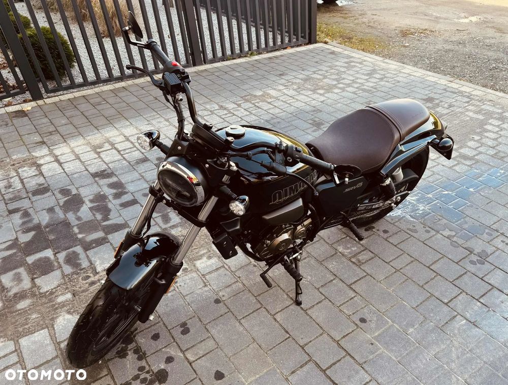QJMOTOR SRV 125 - 3