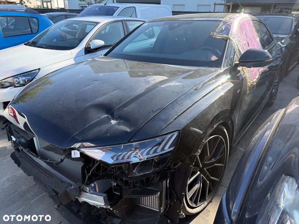 Audi Q8 55 TFSIe quattro tiptronic competition plus - 3