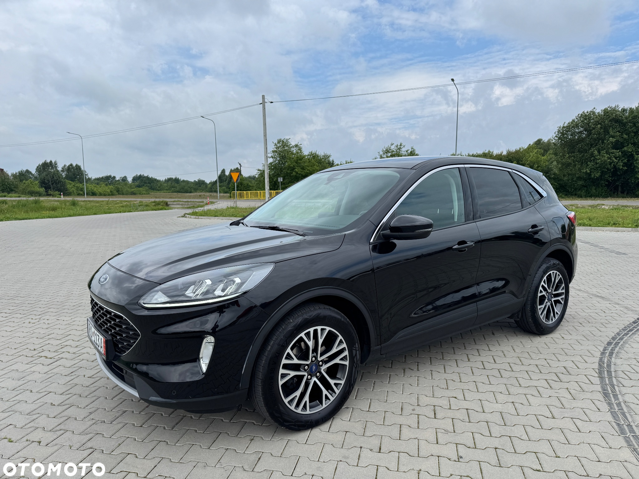 Ford Kuga - 13