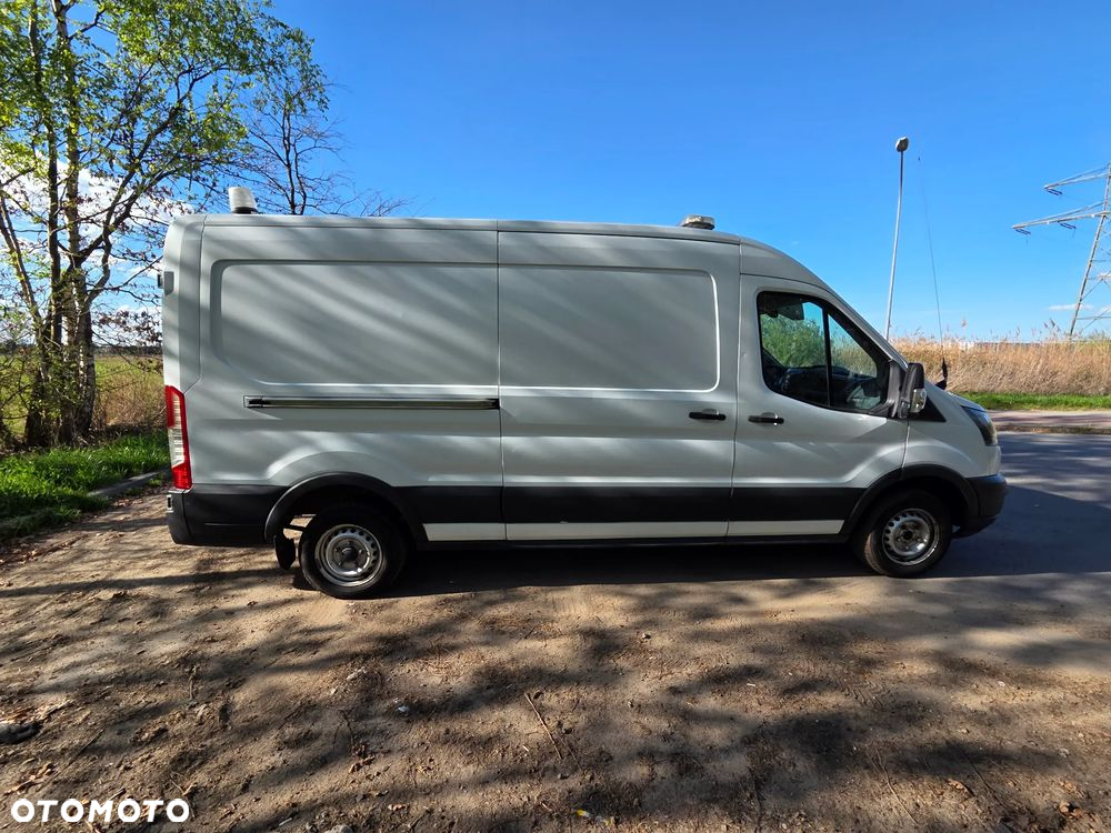 Ford Transit - 13