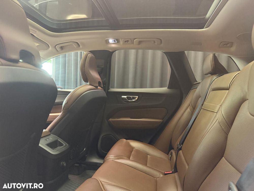 Volvo XC 60 Recharge T8 Twin Engine eAWD Inscription - 10