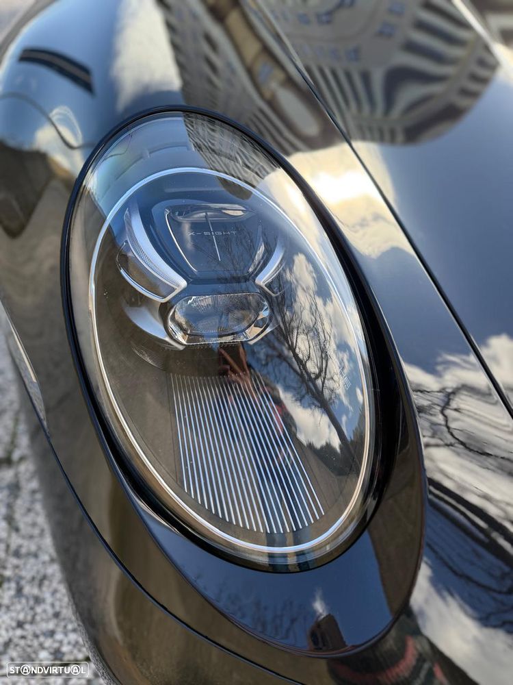 Porsche 911 (992) - 32