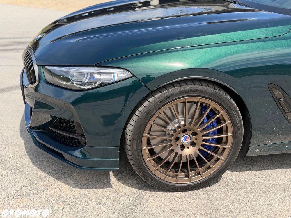 BMW M8 - 9