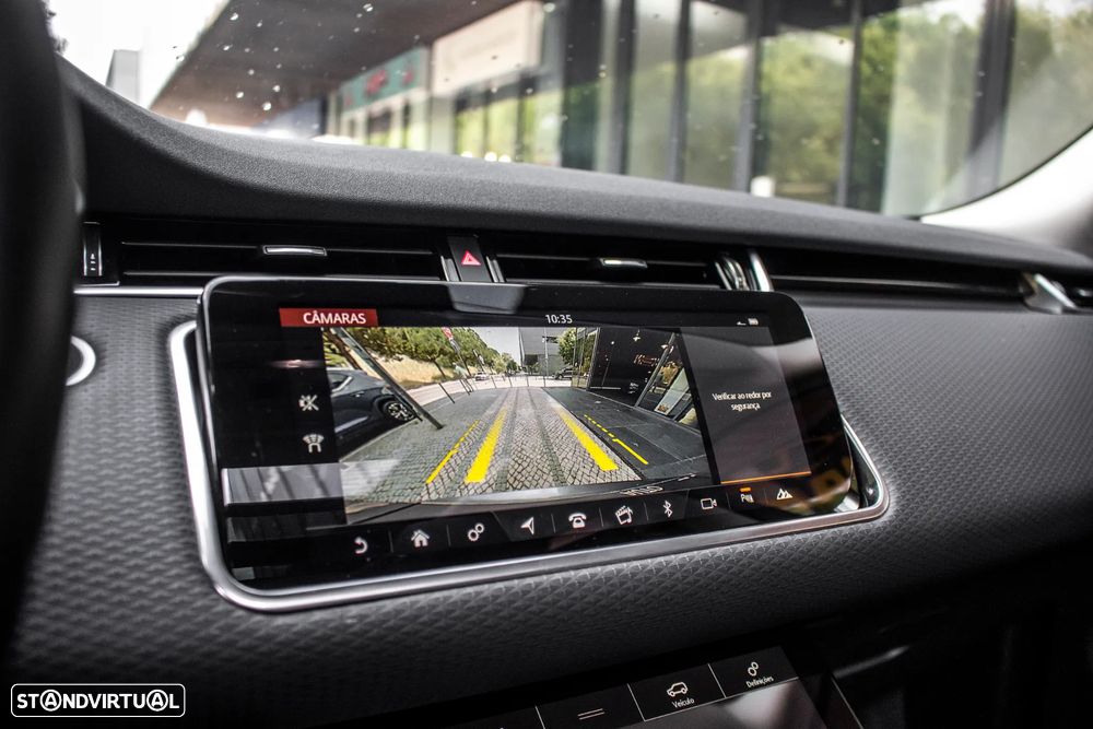 Land Rover Range Rover Evoque 2.0 D240 AWD Auto - 51