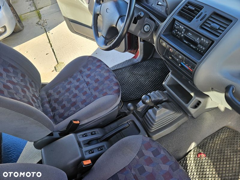 Ford Maverick 2.4 - 19