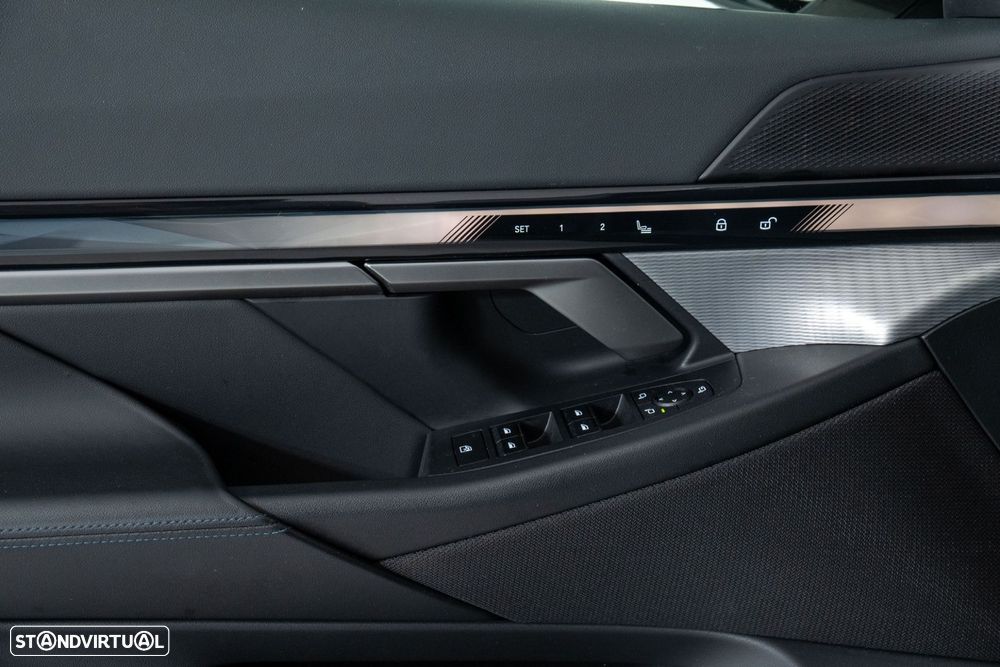 BMW i5 eDrive40 Pack Desportivo M - 33