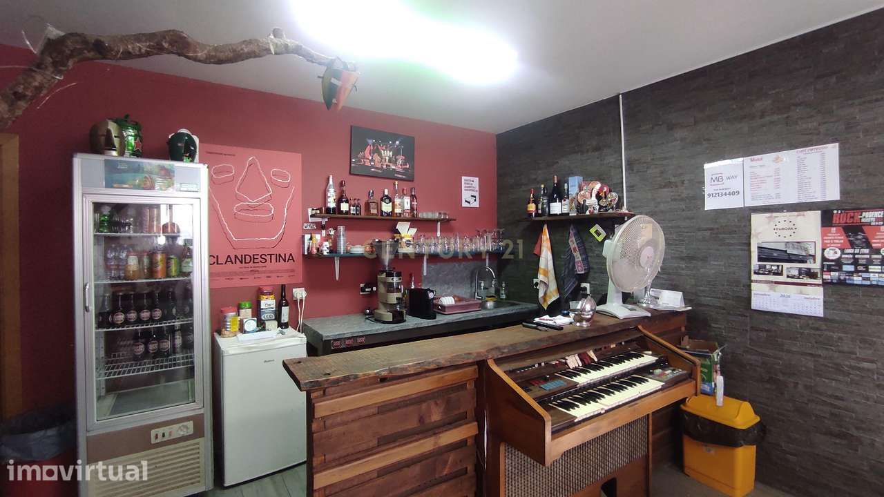 Café à venda em Podence, Macedo de Cavaleiros - Grande imagem: 3/10
