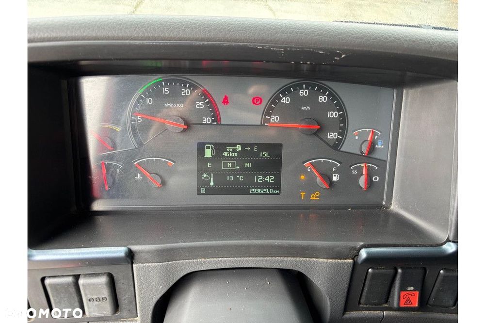 Volvo FH540 6X2*4 VACUM + RETARDER - 26