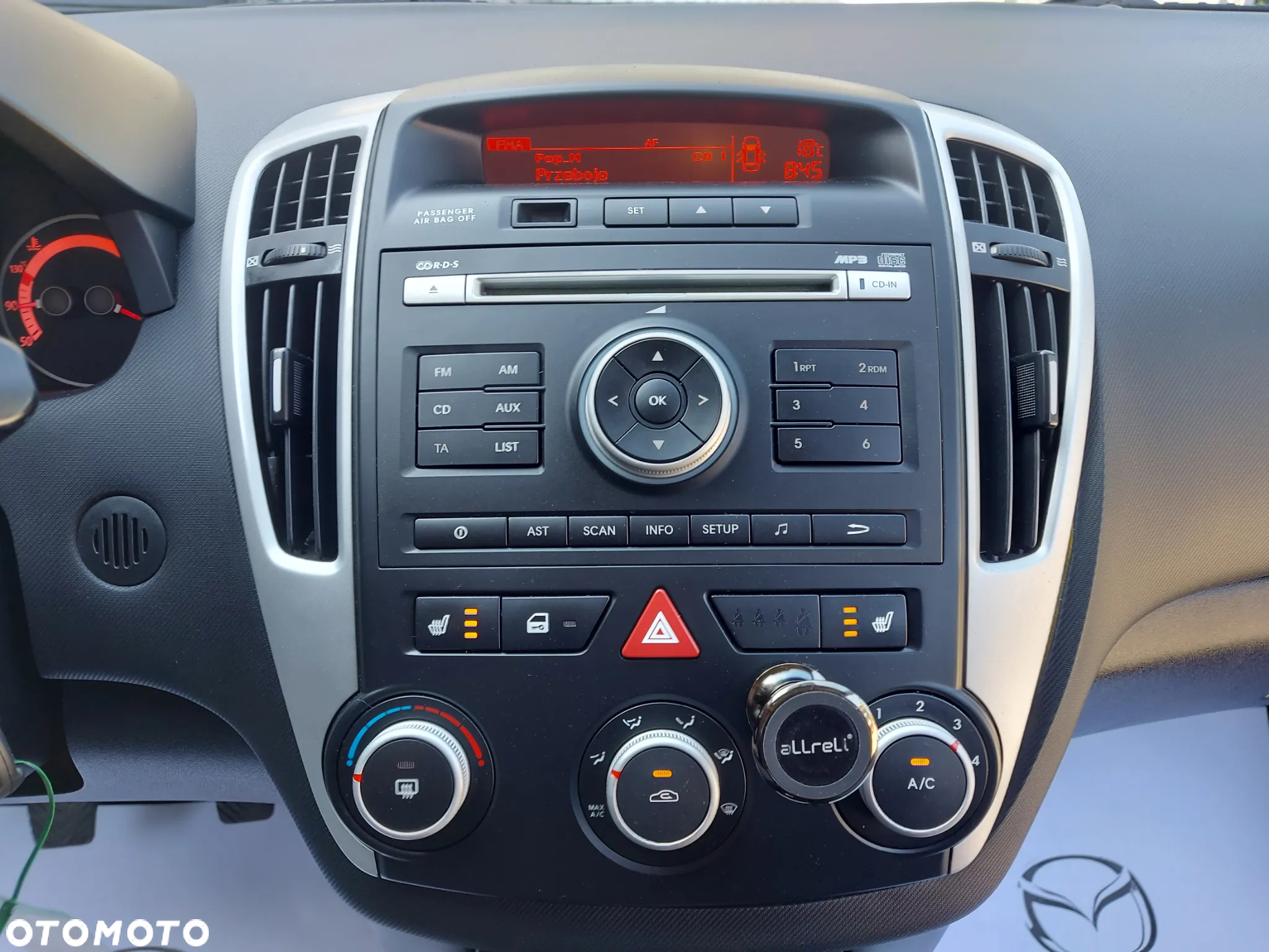 Kia Ceed 1.6 CVVT SW ISG Vision - 26