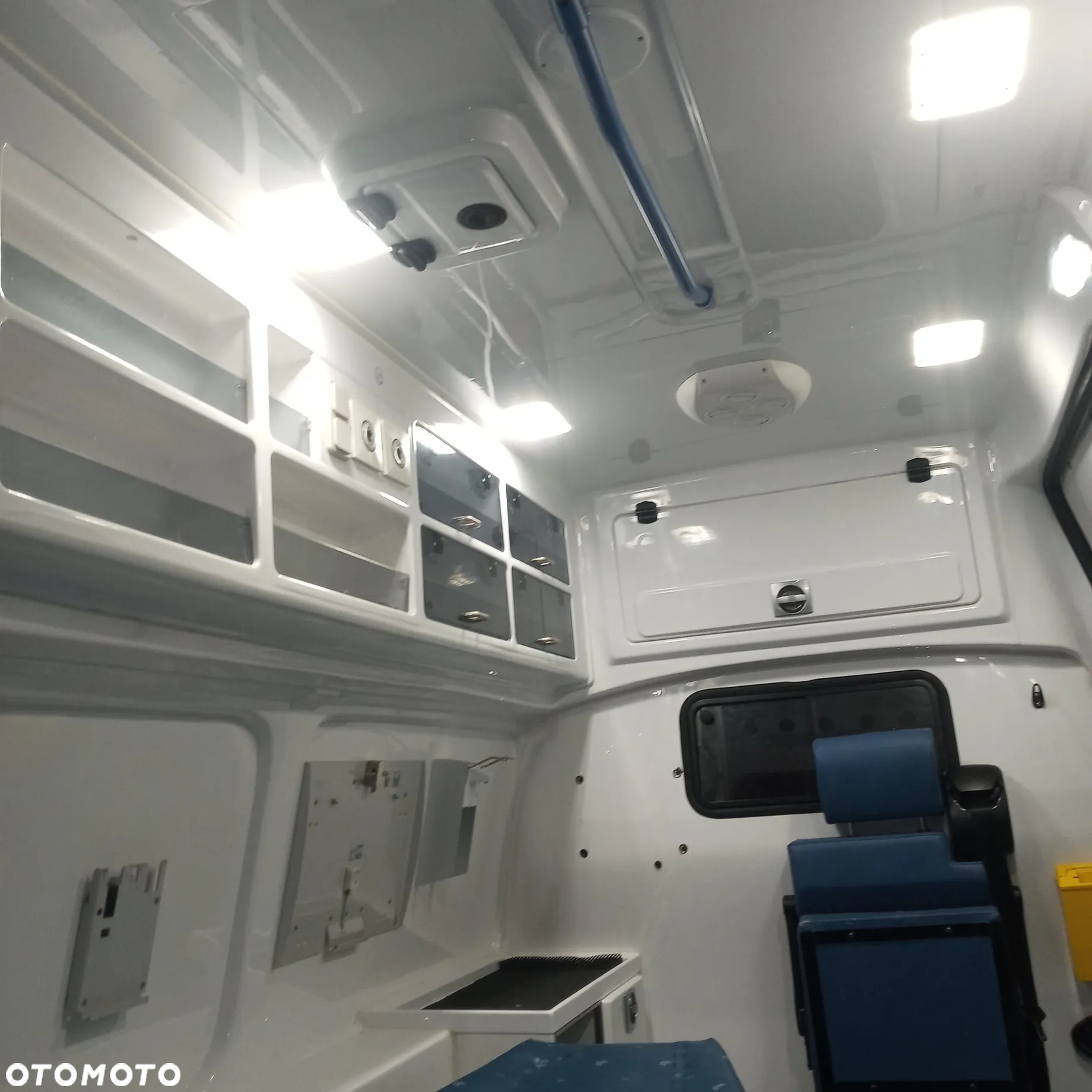 Volkswagen Transporter - 31
