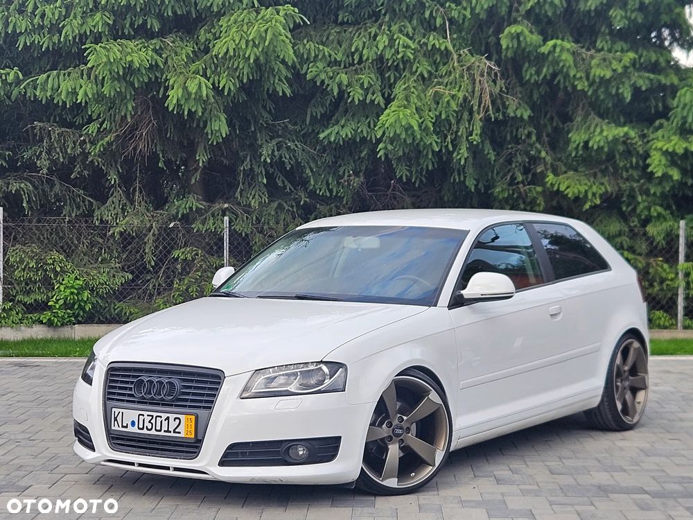 Audi A3 3-drzwiowe 1.6 Attraction - 4
