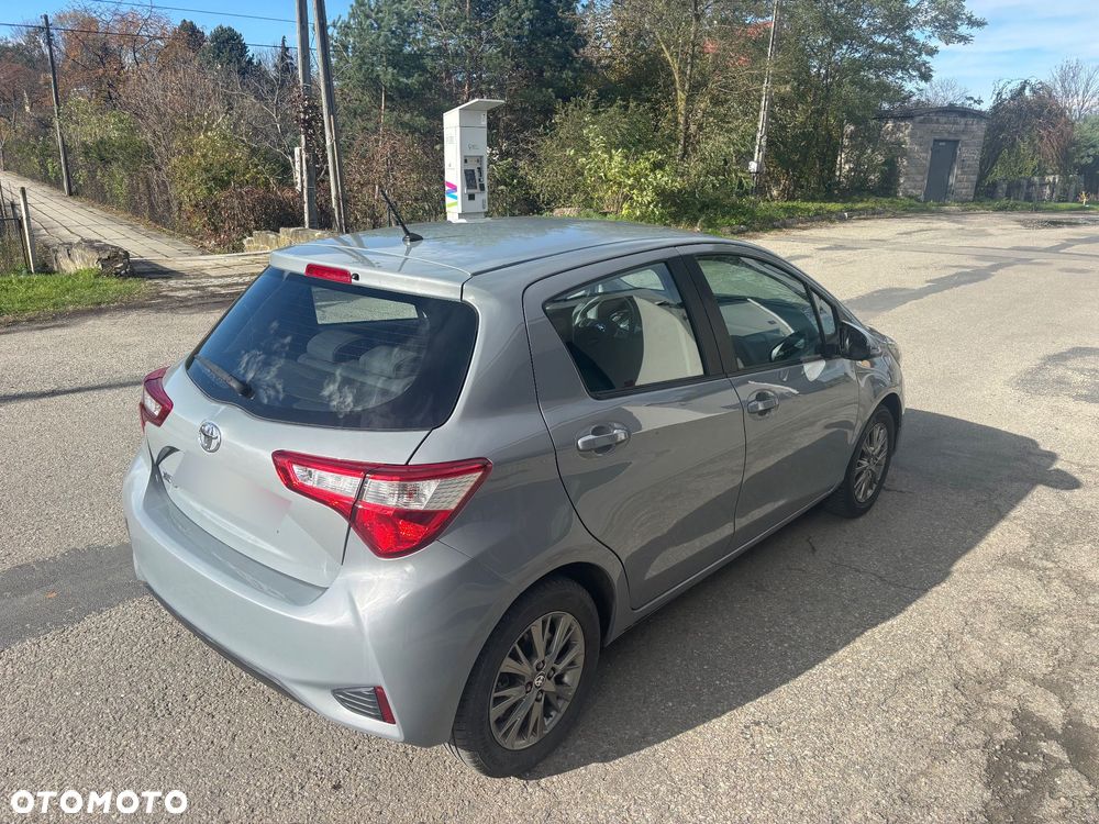 Toyota Yaris 1.0 Comfort - 4